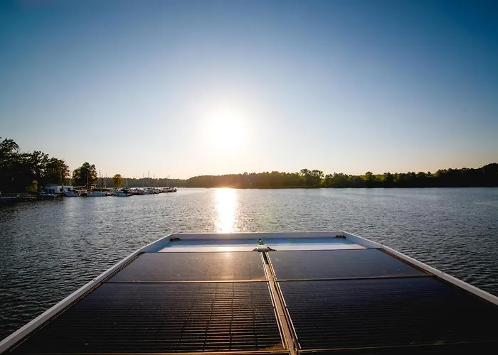 Houseboat- Dom Na Wodzie Z Sauna I Mozliwoscia Plywania